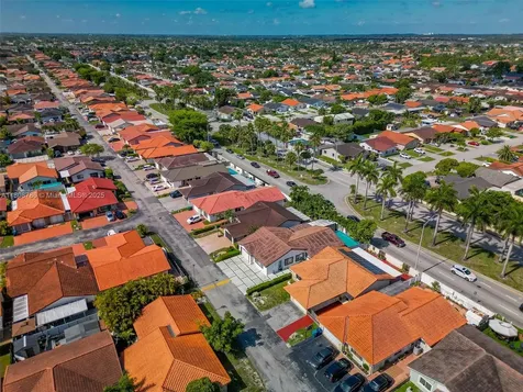 1114 SW 136th Place Miami FL 33184