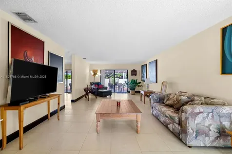 1114 SW 136th Place Miami FL 33184