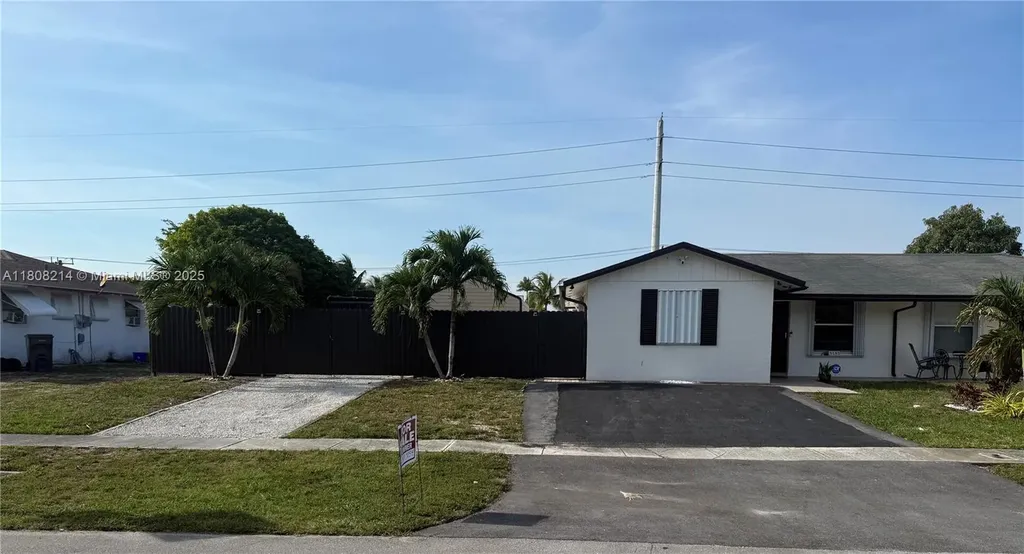 5183 Cannon Way West Palm Beach FL 33415