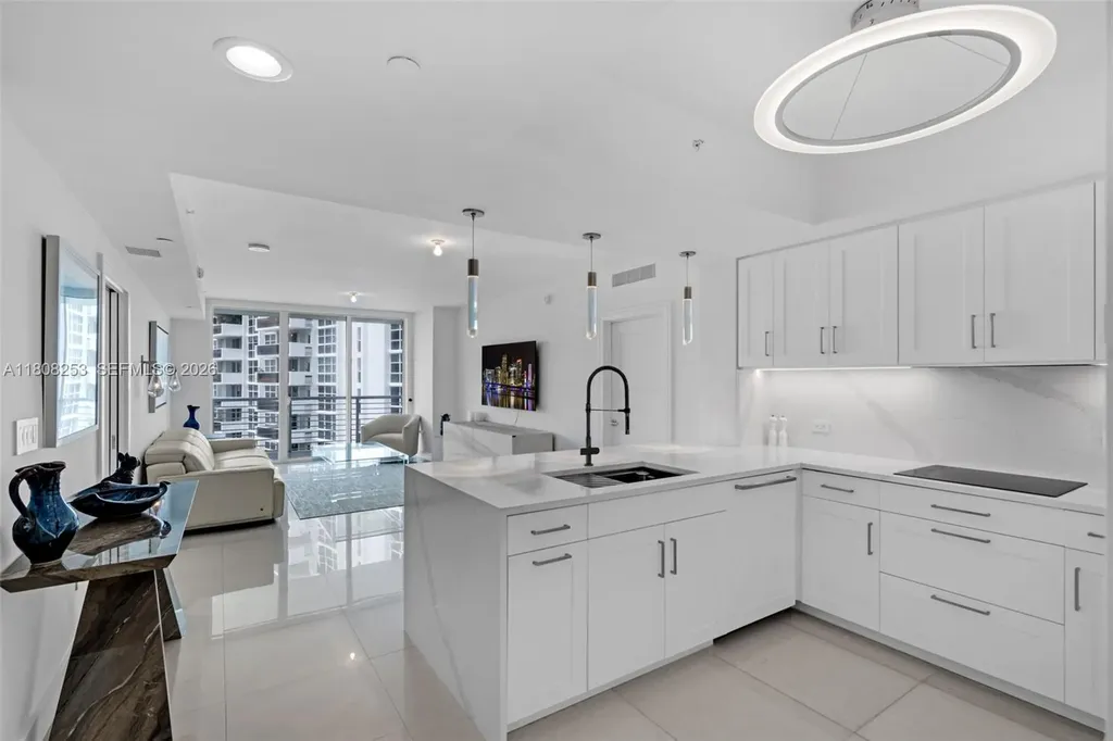 2831 N Ocean Boulevard Fort Lauderdale FL 33308