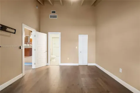 10760 Hickory Avenue Pembroke Pines FL 33026