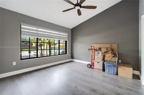 10760 Hickory Avenue Pembroke Pines FL 33026