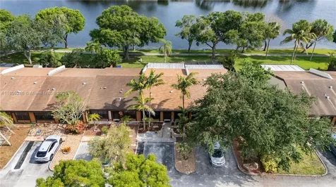 10760 Hickory Avenue Pembroke Pines FL 33026