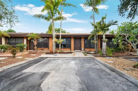 10760 Hickory Avenue Pembroke Pines FL 33026