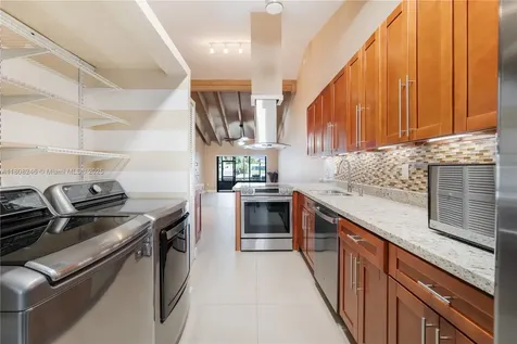 10760 Hickory Avenue Pembroke Pines FL 33026