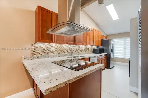 10760 Hickory Avenue Pembroke Pines FL 33026