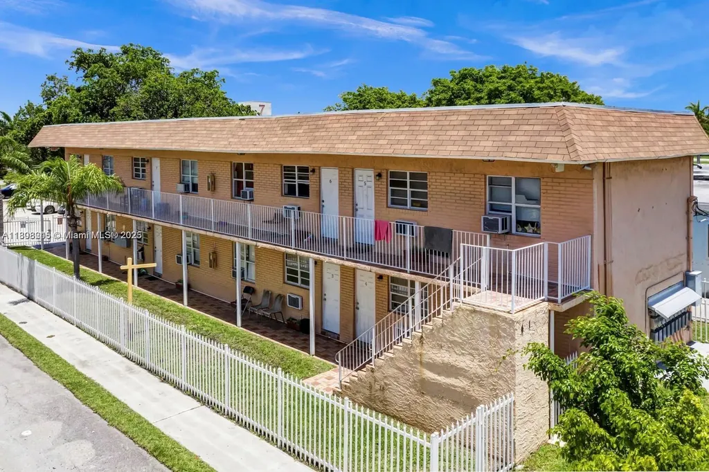 401 N Dixie Highway Hallandale Beach FL 33009