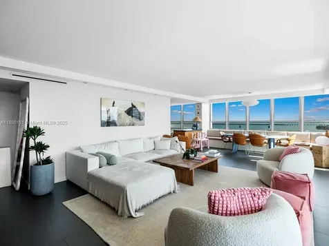 11 Island Avenue Miami Beach FL 33139
