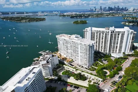 11 Island Avenue Miami Beach FL 33139