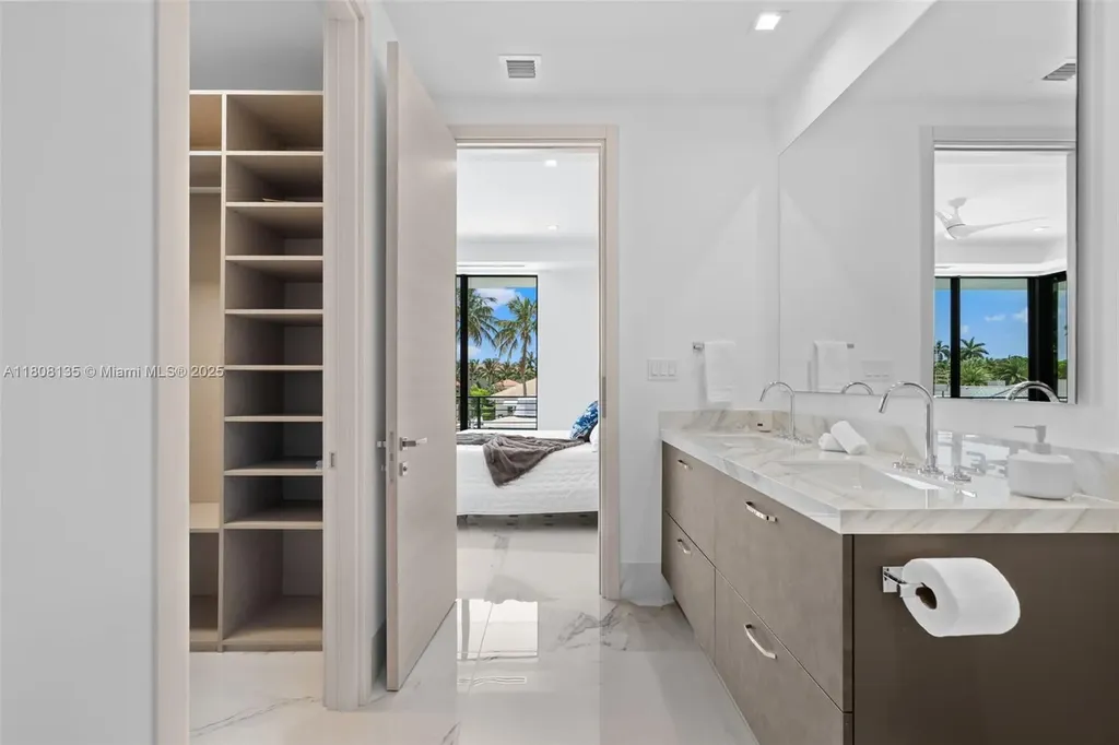 2519 Lucille Drive Fort Lauderdale FL 33316