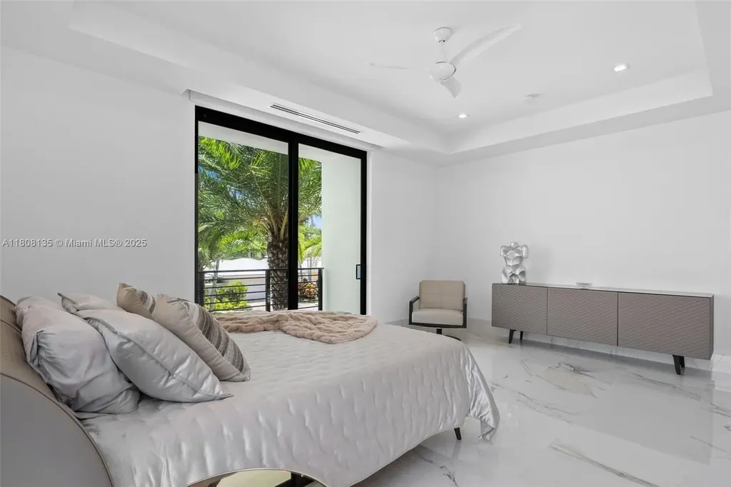 2519 Lucille Drive Fort Lauderdale FL 33316