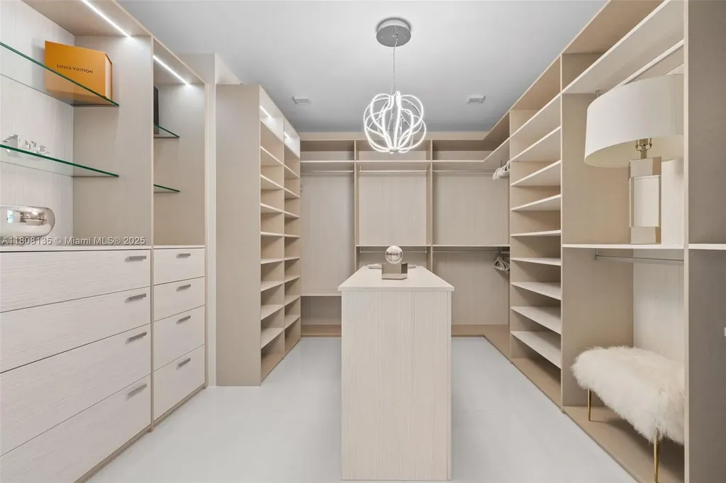 2519 Lucille Drive Fort Lauderdale FL 33316