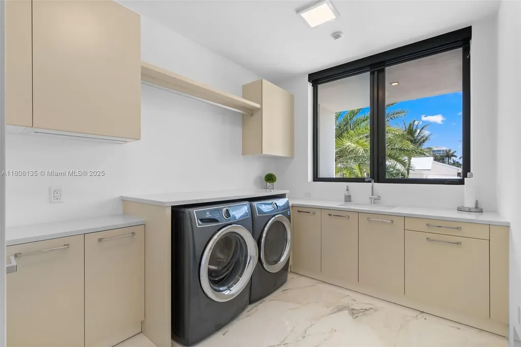 2519 Lucille Drive Fort Lauderdale FL 33316