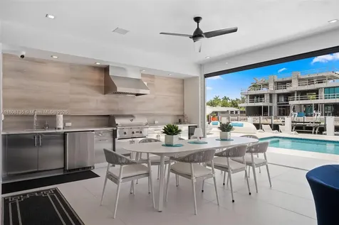 2519 Lucille Drive Fort Lauderdale FL 33316