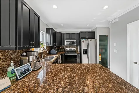 925 SW 147th Court Miami FL 33194