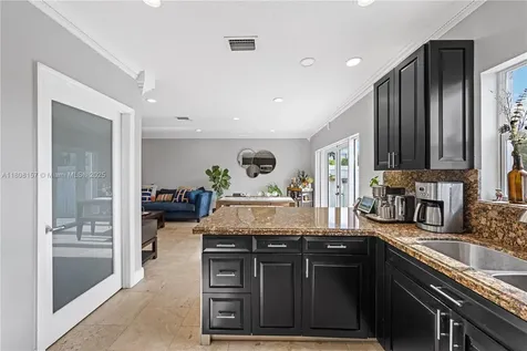 925 SW 147th Court Miami FL 33194