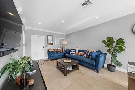 925 SW 147th Court Miami FL 33194