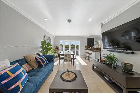 925 SW 147th Court Miami FL 33194