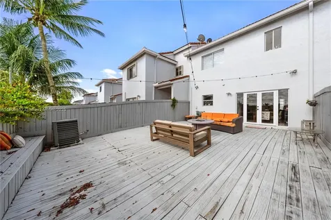 925 SW 147th Court Miami FL 33194