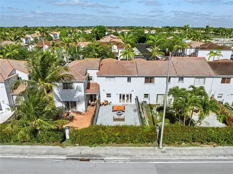 925 SW 147th Court Miami FL 33194
