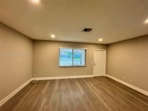 1304 NW 6th Avenue Fort Lauderdale FL 33311