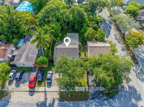 1304 NW 6th Avenue Fort Lauderdale FL 33311