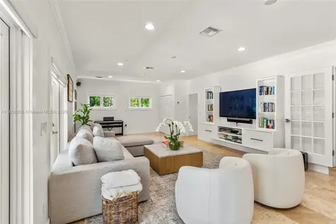 1126 Manati Avenue Coral Gables FL 33146