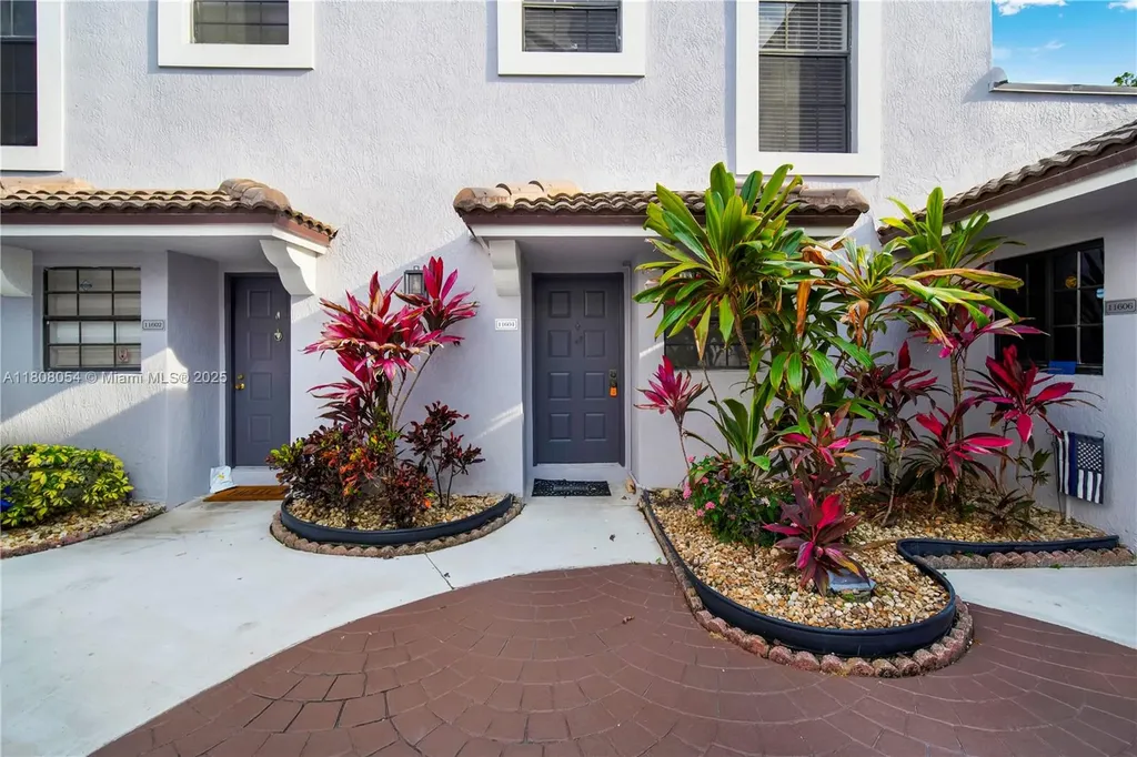 11604 NW 11th Street Pembroke Pines FL 33026