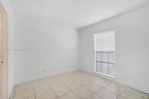 11604 NW 11th Street Pembroke Pines FL 33026