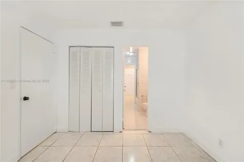 11604 NW 11th Street Pembroke Pines FL 33026