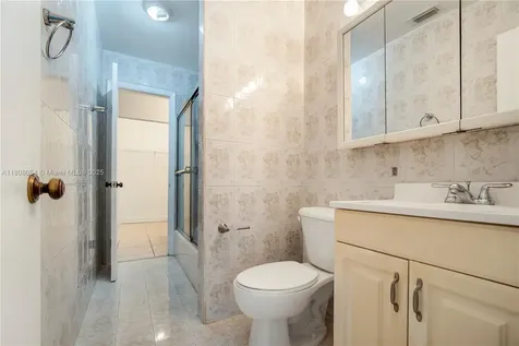 11604 NW 11th Street Pembroke Pines FL 33026