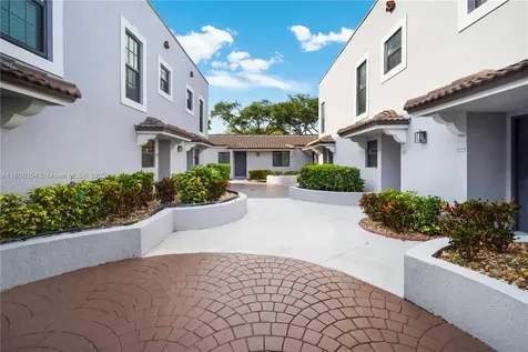 11604 NW 11th Street Pembroke Pines FL 33026