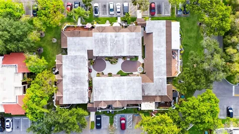 11604 NW 11th Street Pembroke Pines FL 33026