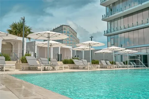 300 Biscayne Blvd Way Miami FL 33131