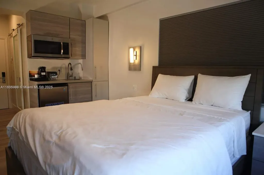 763 Pennsylvania Avenue Miami Beach FL 33139
