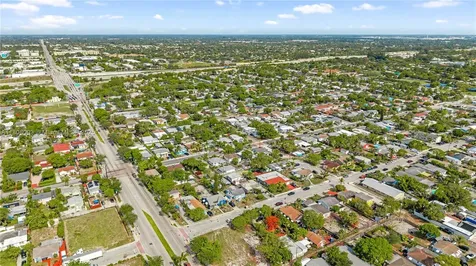 1007 N E Street Lake Worth FL 33460