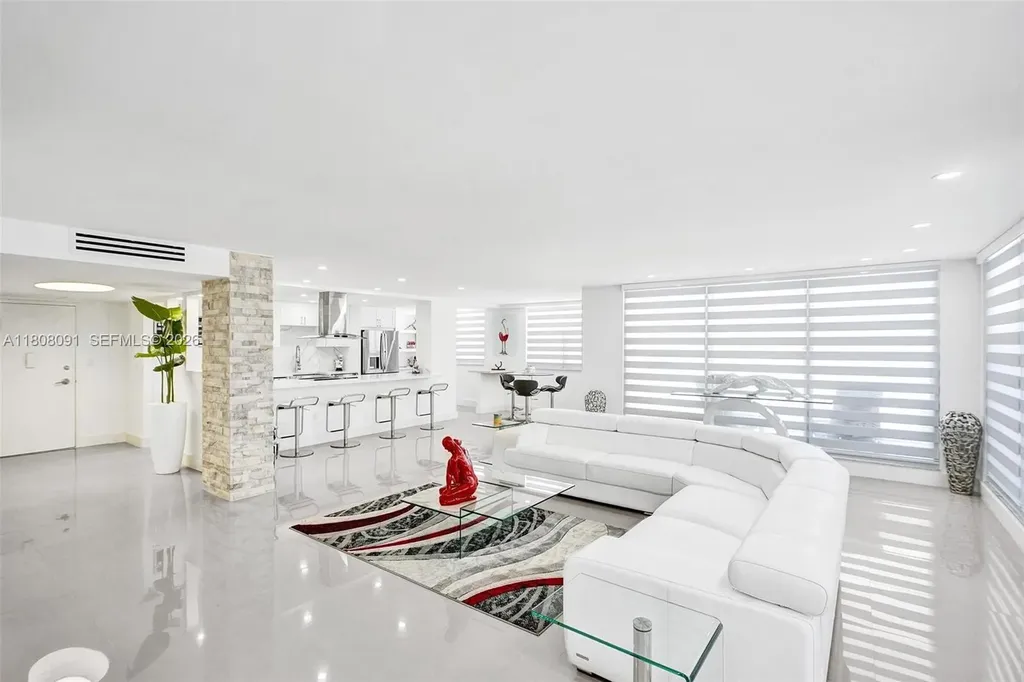 2751 S Ocean Drive Hollywood FL 33019