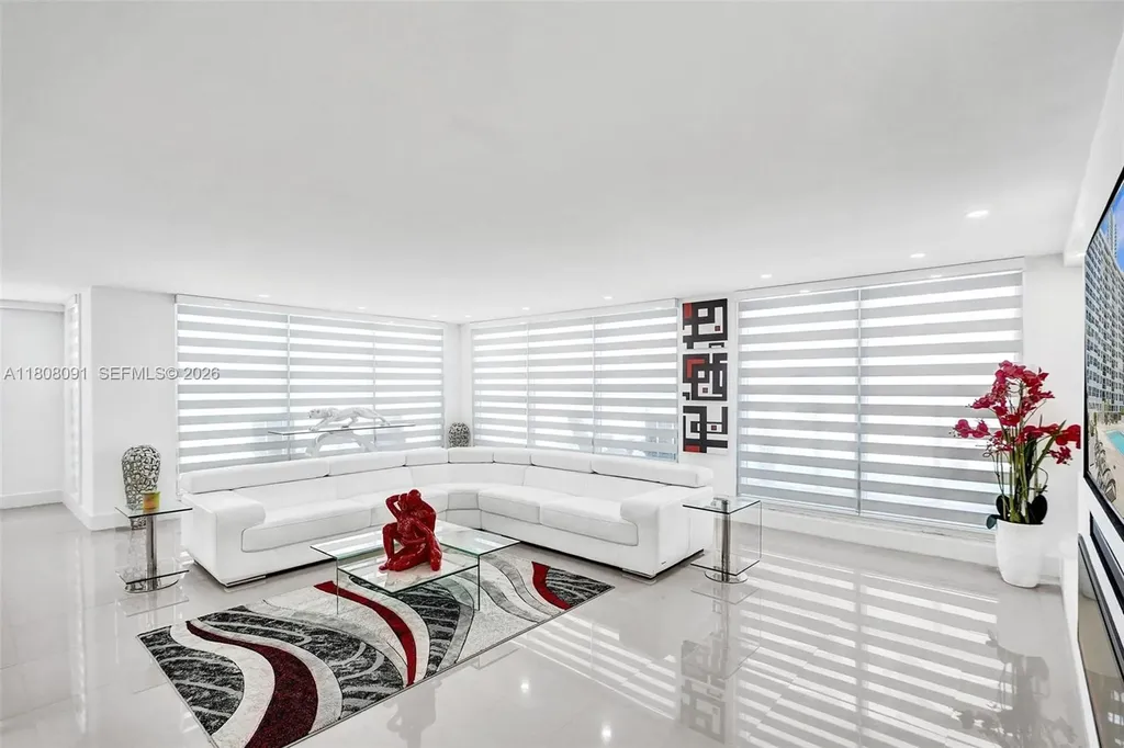 2751 S Ocean Drive Hollywood FL 33019
