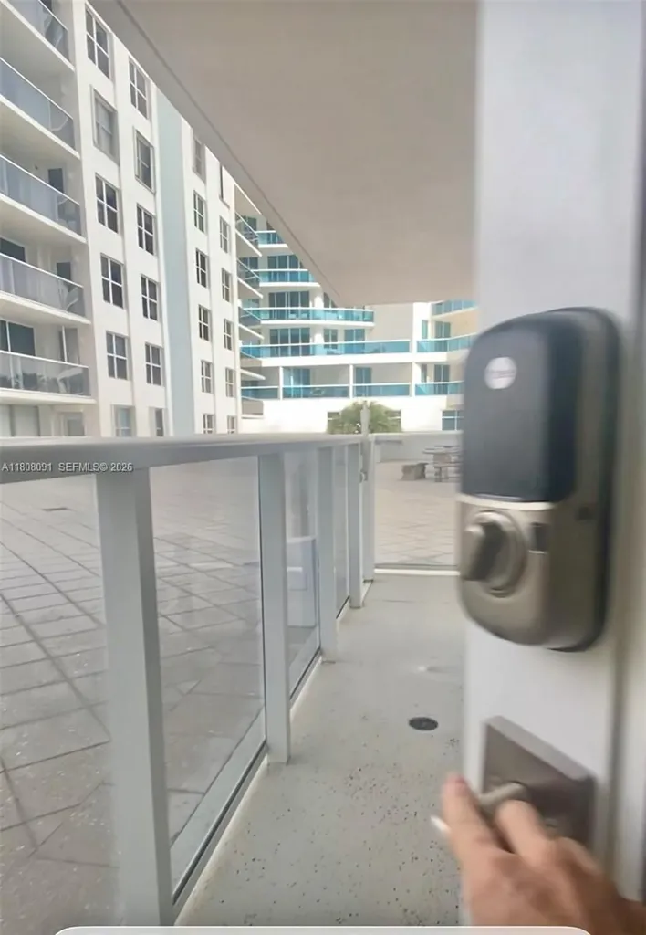 2751 S Ocean Drive Hollywood FL 33019