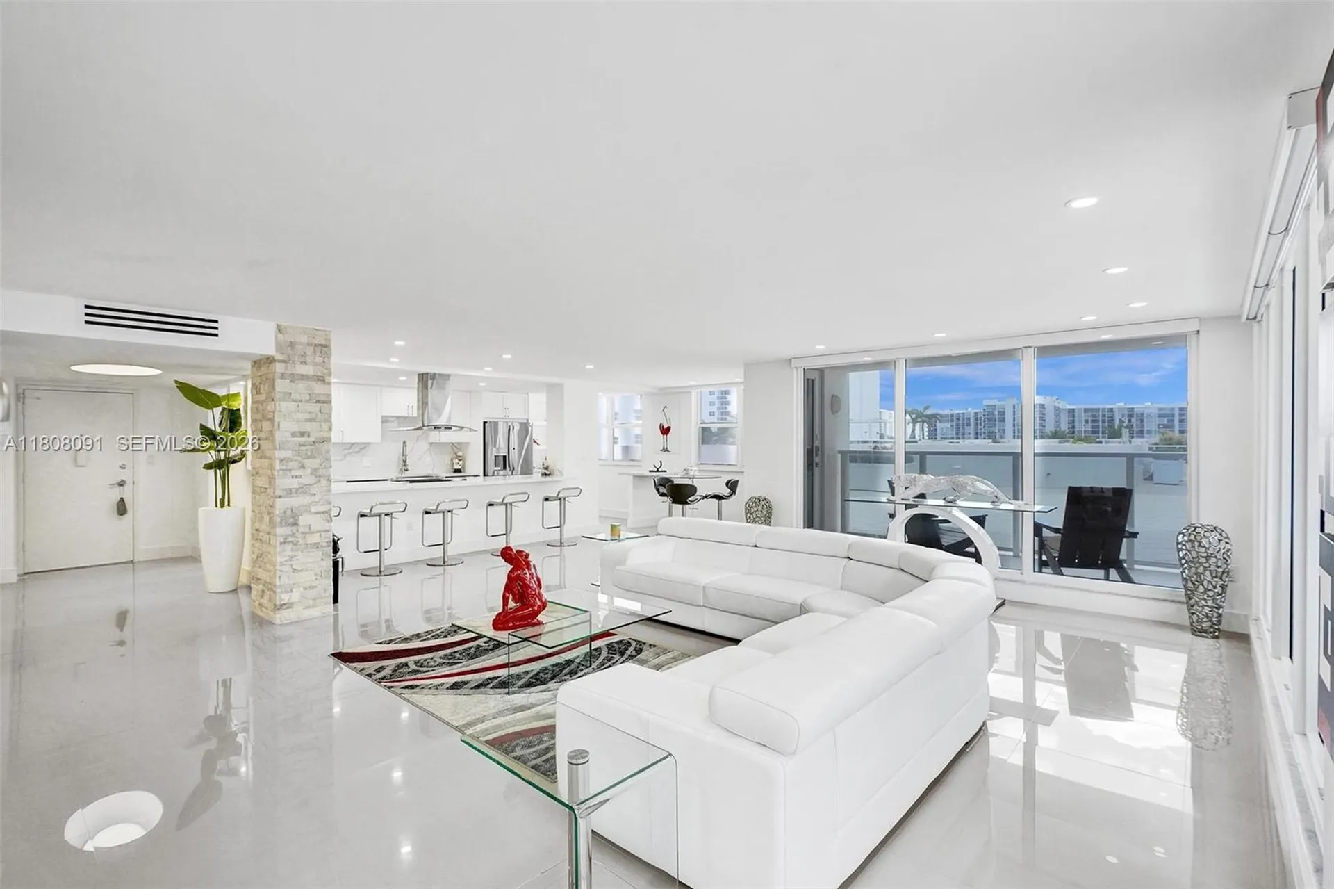 2751 S Ocean Drive Hollywood FL 33019