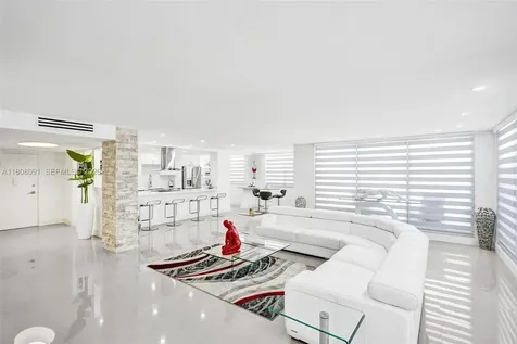 2751 S Ocean Drive Hollywood FL 33019