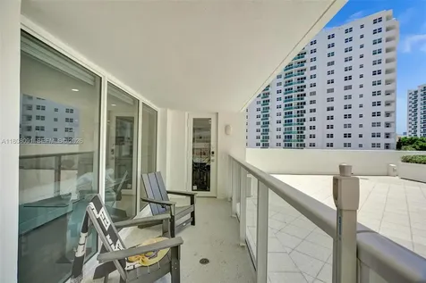 2751 S Ocean Drive Hollywood FL 33019