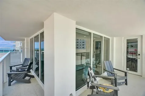 2751 S Ocean Drive Hollywood FL 33019