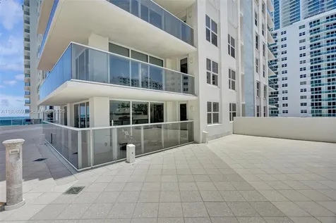2751 S Ocean Drive Hollywood FL 33019