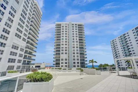 2751 S Ocean Drive Hollywood FL 33019