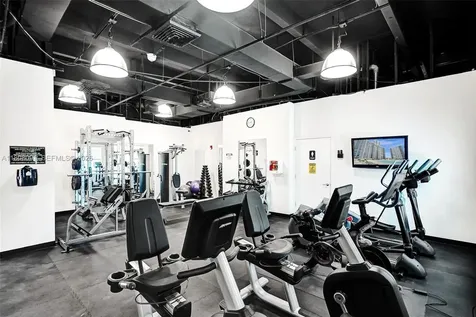 2751 S Ocean Drive Hollywood FL 33019