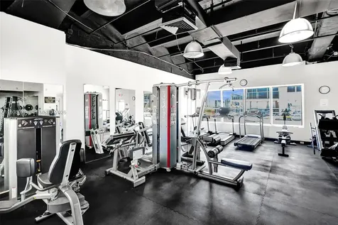 2751 S Ocean Drive Hollywood FL 33019