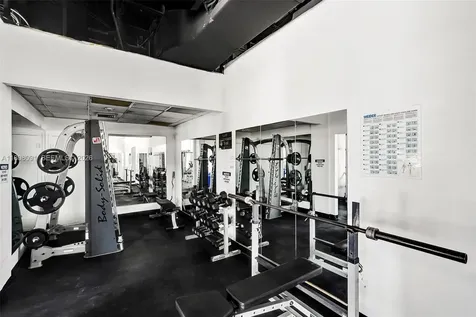 2751 S Ocean Drive Hollywood FL 33019