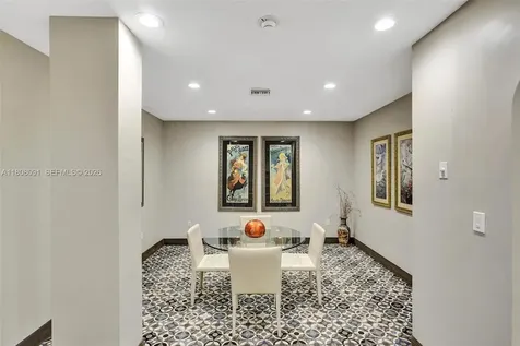 2751 S Ocean Drive Hollywood FL 33019