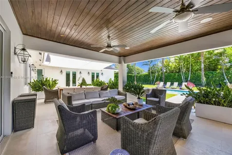 7495 SW 105th Terrace Pinecrest FL 33156